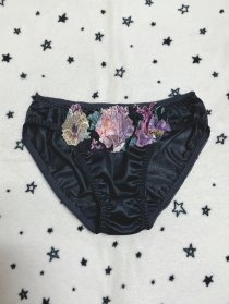 ❤︎１日着用❤︎ネイビーパンティ